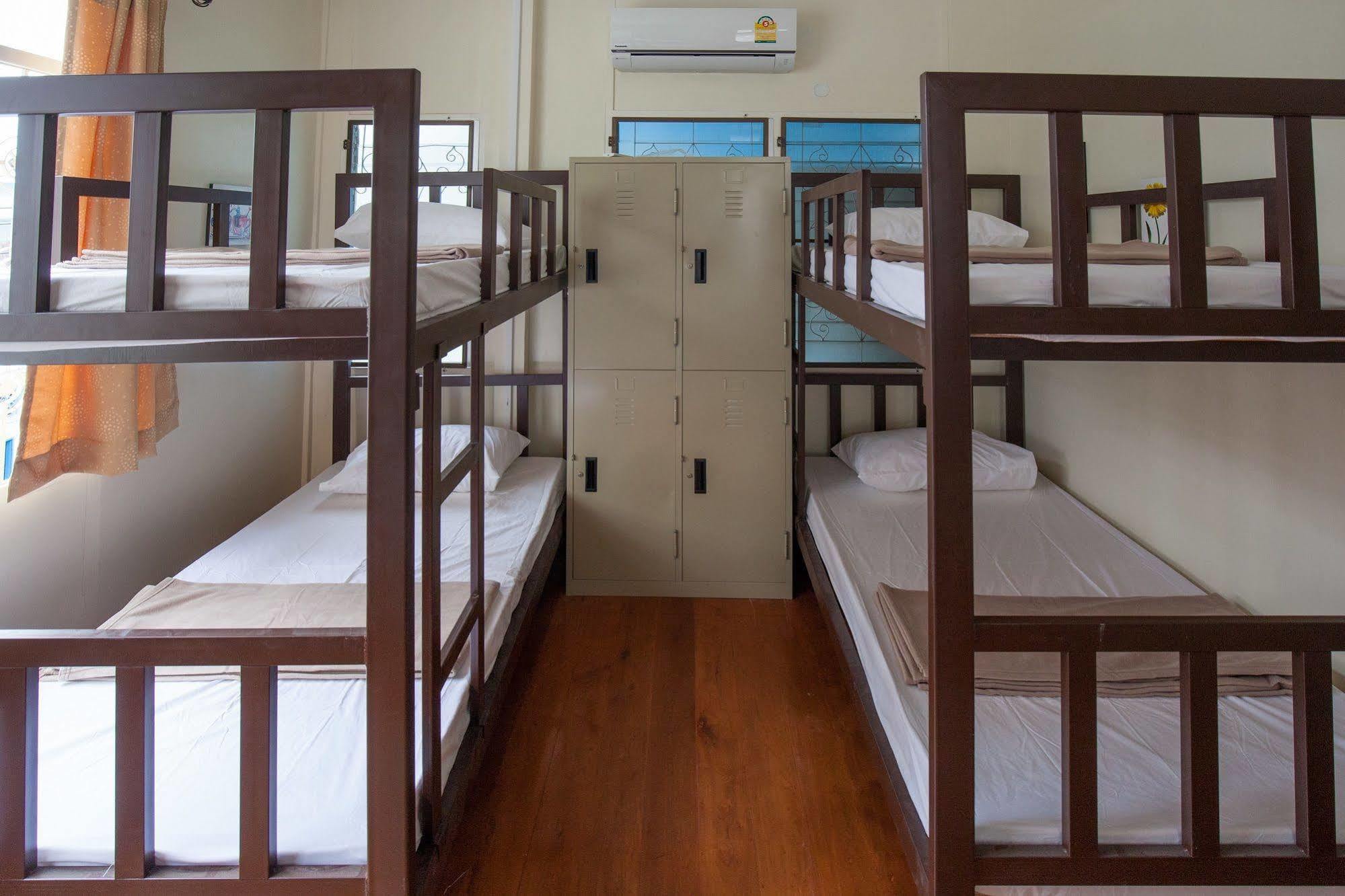 Samsen 360 Hostel Bangkok Eksteriør billede